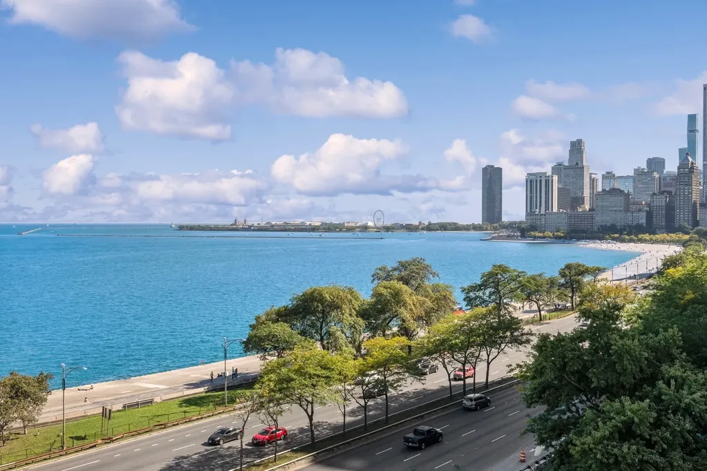 1540 North Lake Shore Drive Chicago IL 60610