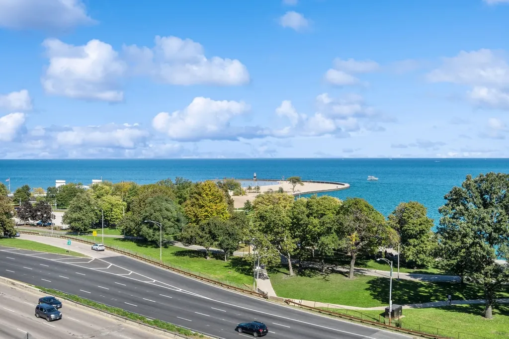 1540 North Lake Shore Drive Chicago IL 60610
