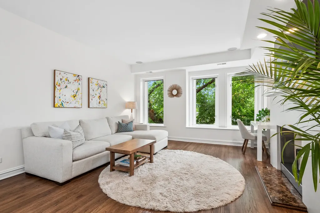 317 West Webster Avenue Chicago IL 60614