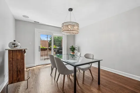 317 West Webster Avenue Chicago IL 60614