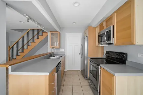 1180 Cove Drive Prospect Heights IL 60070