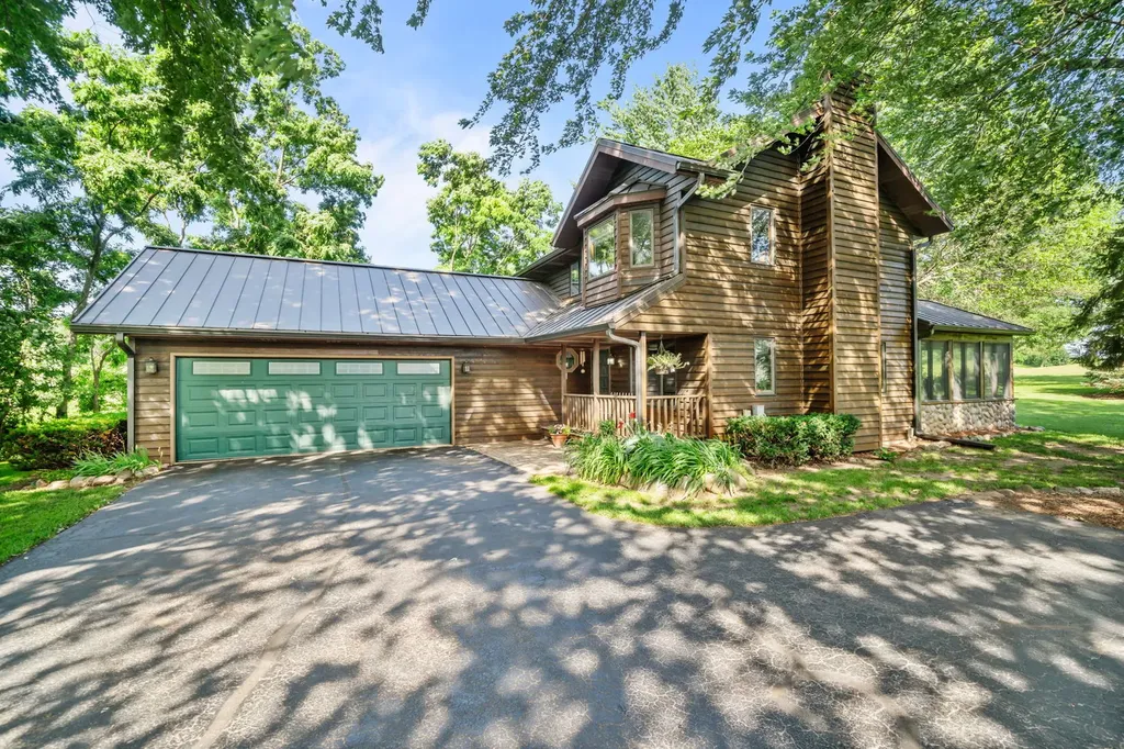 8411 North Killbuck Road Monroe Center IL 61052