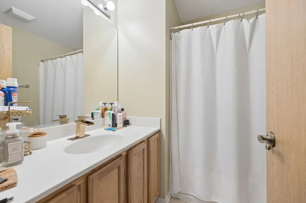 16703 South Morel Street Lockport IL 60441