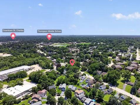 1212 Dean Street St. Charles IL 60174