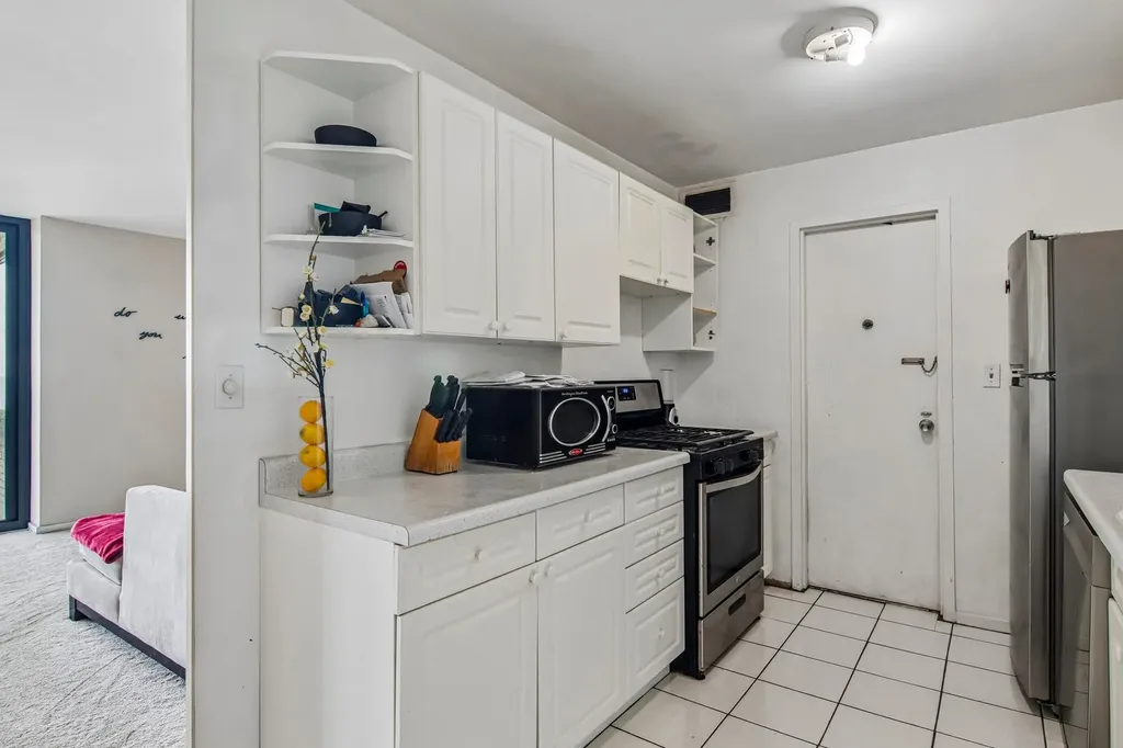 3440 North Lake Shore Drive Chicago IL 60657