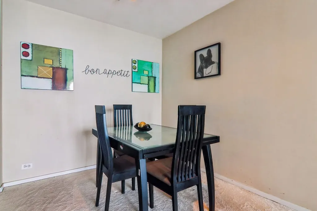 3440 North Lake Shore Drive Chicago IL 60657