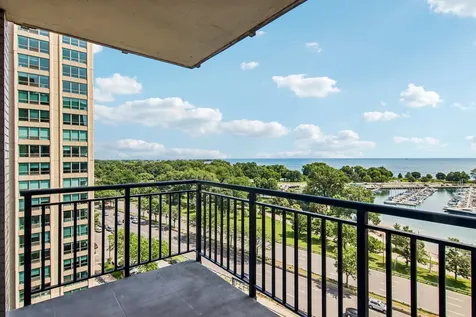 3440 North Lake Shore Drive Chicago IL 60657