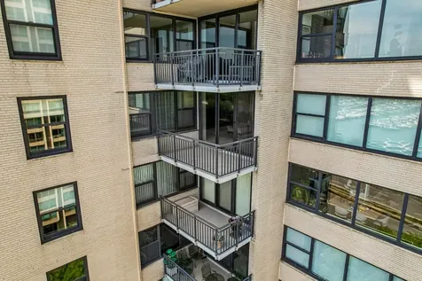3440 North Lake Shore Drive Chicago IL 60657