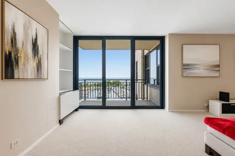 3440 North Lake Shore Drive Chicago IL 60657
