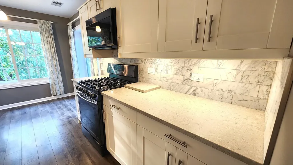1522 Commodore Court Schaumburg IL 60193