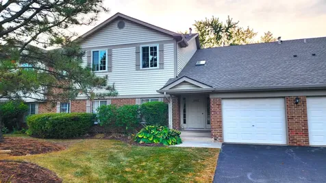 1522 Commodore Court Schaumburg IL 60193