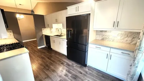 1522 Commodore Court Schaumburg IL 60193