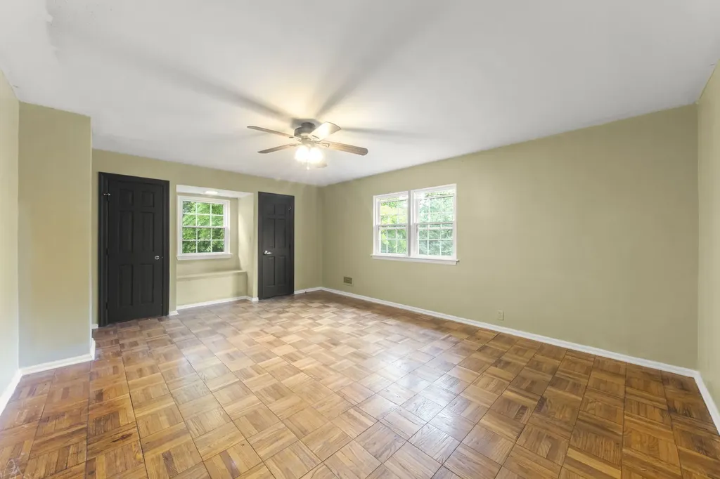 828 East 14th Street Lombard IL 60148