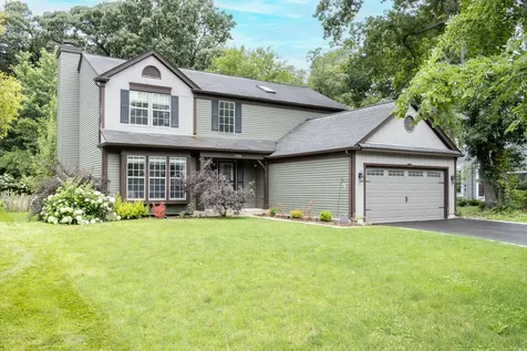 1340 Yellowstone Parkway Algonquin IL 60102