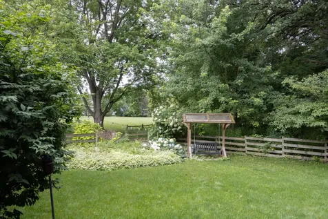 1340 Yellowstone Parkway Algonquin IL 60102