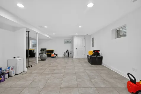 11765 Brookshire Drive Orland Park IL 60467