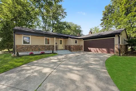 1704 South Highland Avenue Arlington Heights IL 60005