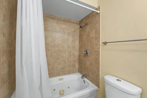 1704 South Highland Avenue Arlington Heights IL 60005