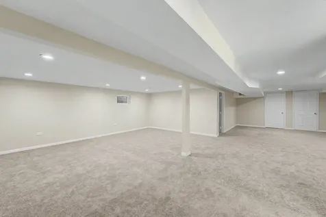 1704 South Highland Avenue Arlington Heights IL 60005