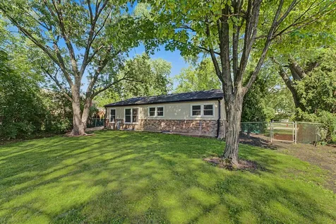 1704 South Highland Avenue Arlington Heights IL 60005
