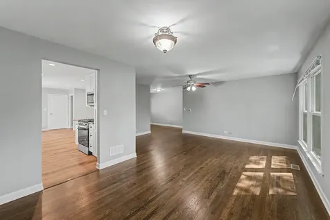 1704 South Highland Avenue Arlington Heights IL 60005