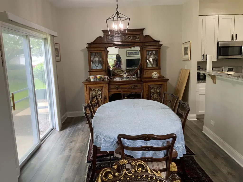 2715 Mchenry Avenue Naperville IL 60563