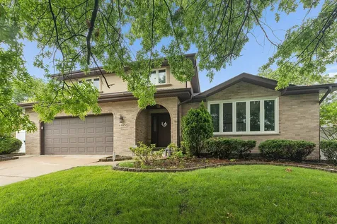8850 West 98th Place Palos Hills IL 60465