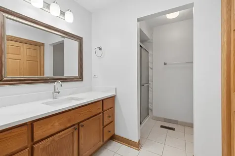 8850 West 98th Place Palos Hills IL 60465
