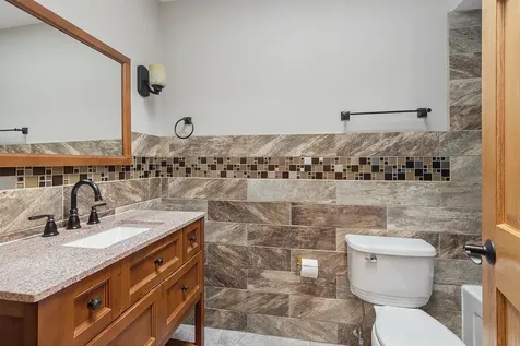 8850 West 98th Place Palos Hills IL 60465