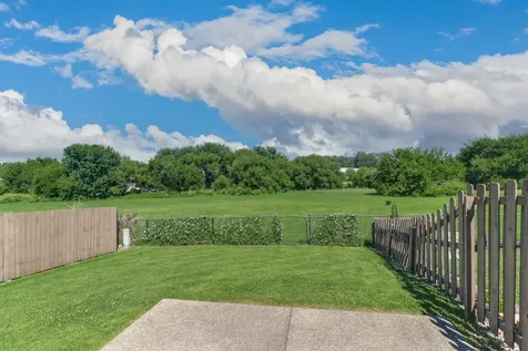 62 Vermont Avenue Bloomington IL 61701