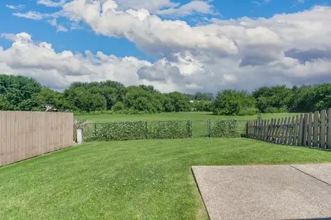 62 Vermont Avenue Bloomington IL 61701