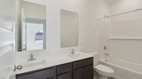 1139 Wood Lily Lane Bartlett IL 60103