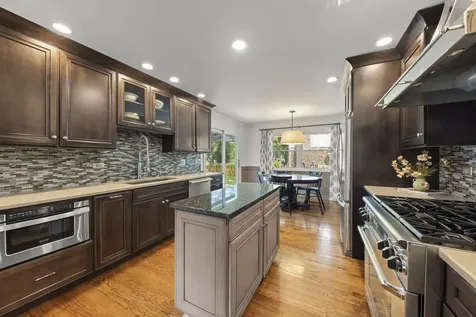 3N136 Springvale Road West Chicago IL 60185
