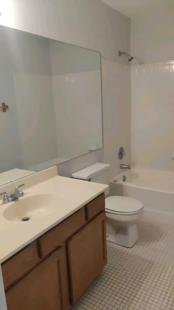 1258 Cranbrook Drive Schaumburg IL 60193