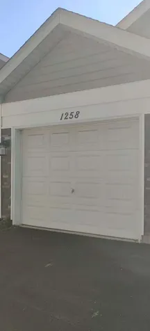 1258 Cranbrook Drive Schaumburg IL 60193