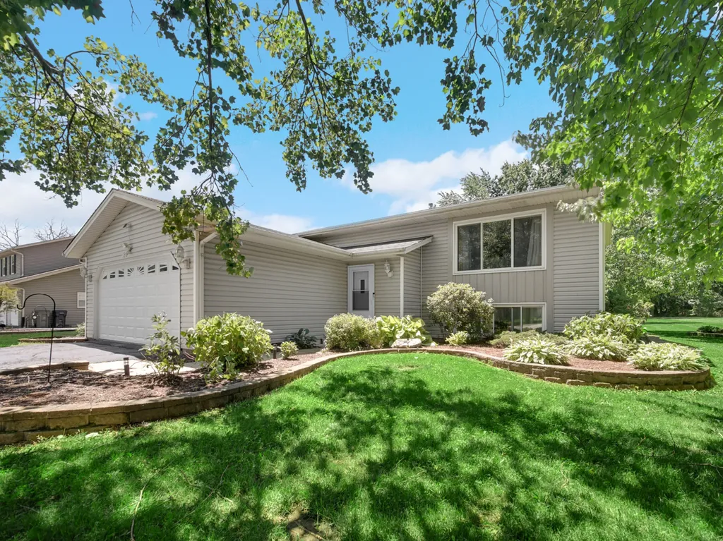 180 South Belmont Avenue Elgin IL 60123