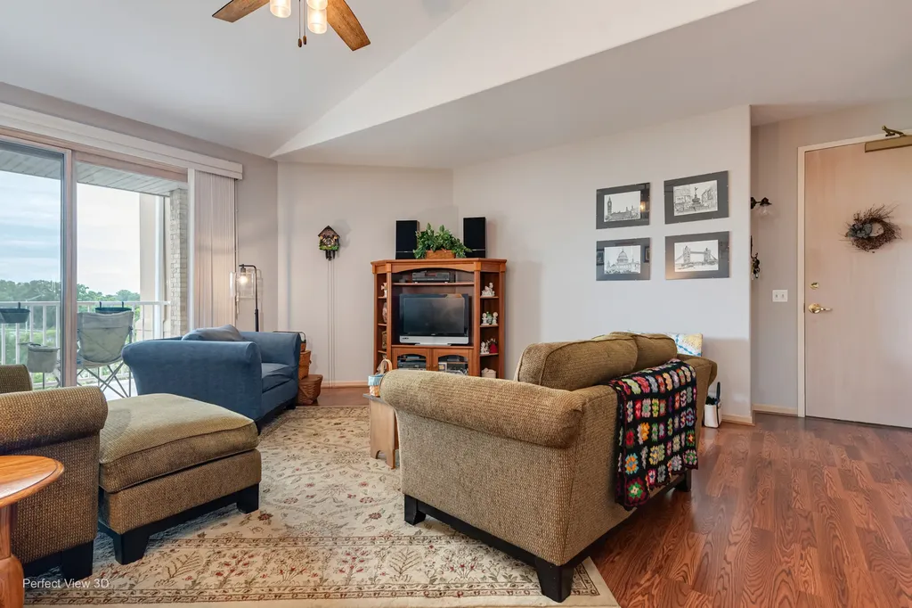 1761 Pavilion Way Park Ridge IL 60068