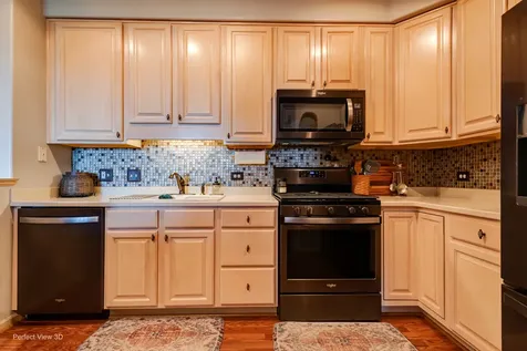 1761 Pavilion Way Park Ridge IL 60068