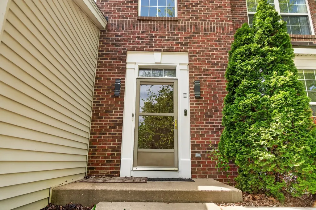 731 Sapphire Drive Bolingbrook IL 60490
