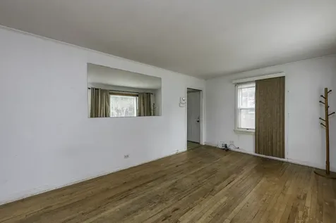 1819 Seymour Avenue North Chicago IL 60064