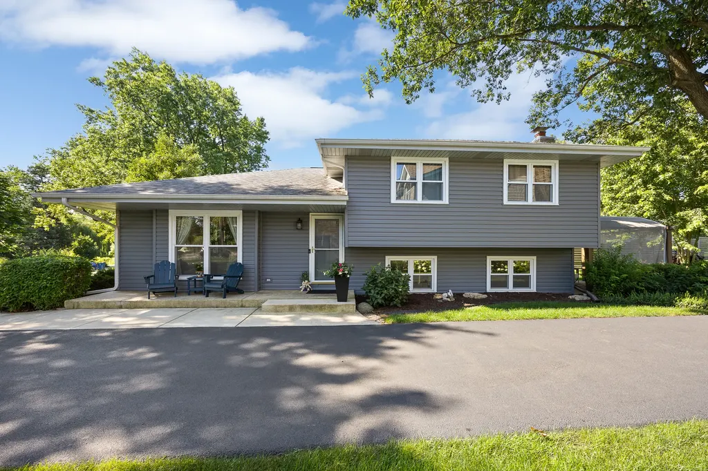 4600 Roslyn Road Downers Grove IL 60515