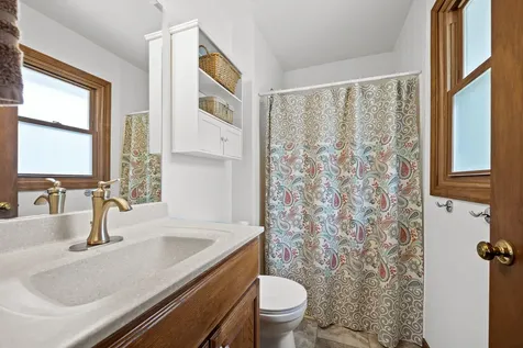 4600 Roslyn Road Downers Grove IL 60515