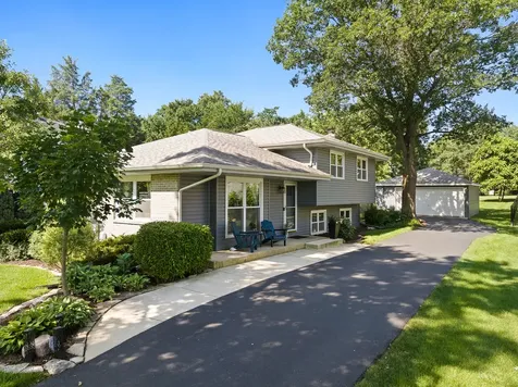 4600 Roslyn Road Downers Grove IL 60515