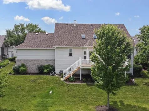 1615 Augusta Lane Shorewood IL 60404