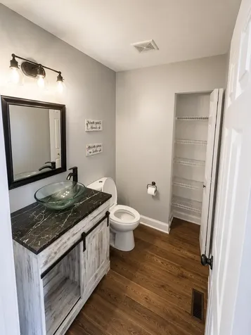 2303 Hudson Circle Aurora IL 60502
