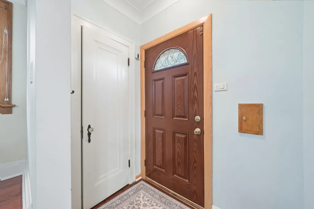 3947 West 65th Street Chicago IL 60629