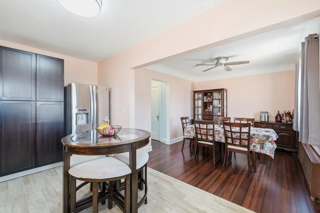 3947 West 65th Street Chicago IL 60629