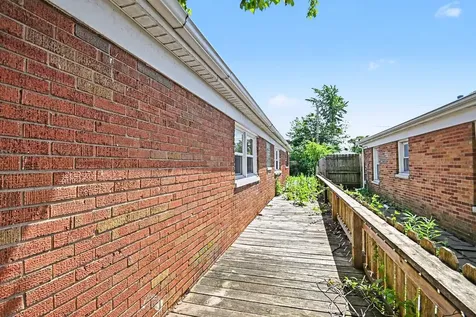 11559 South Kedzie Avenue Merrionette Park IL 60803