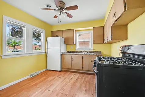 11559 South Kedzie Avenue Merrionette Park IL 60803