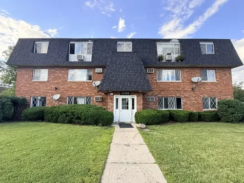 17138 71ST Avenue Tinley Park IL 60477